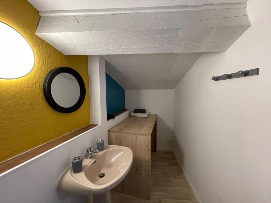 Studio Numero 17 - Carcassonne Centre - 24M2 Apartment ภายนอก รูปภาพ